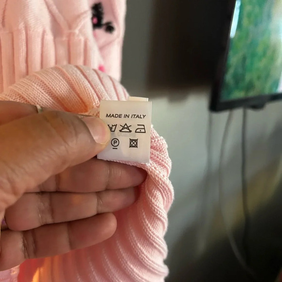 Pink Floral Puff Sleeve Top - Picture 8 of 11